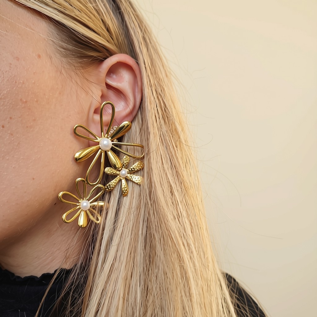 Boucles d’oreilles Dahlia 1 Boucles d’oreilles Dahlia