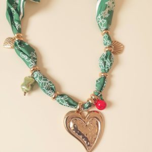Collier foulard Émeraude